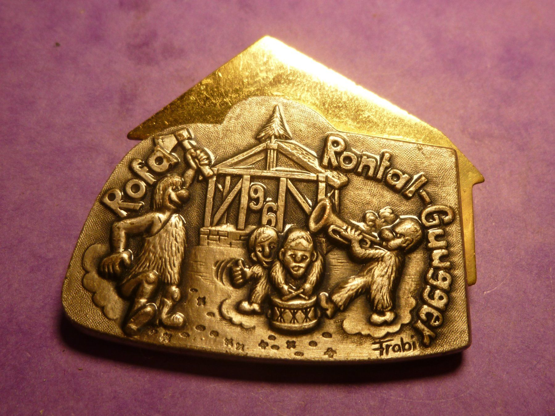 Plaketten & Abzeichen: RONTAL-GUGGER 1996 GOLD – Gebraucht aus Ried (Muotathal) von Mandarin02