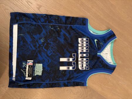 Dallas Mavericks Luka Dončić Jersey, Rookie, Gr. 44