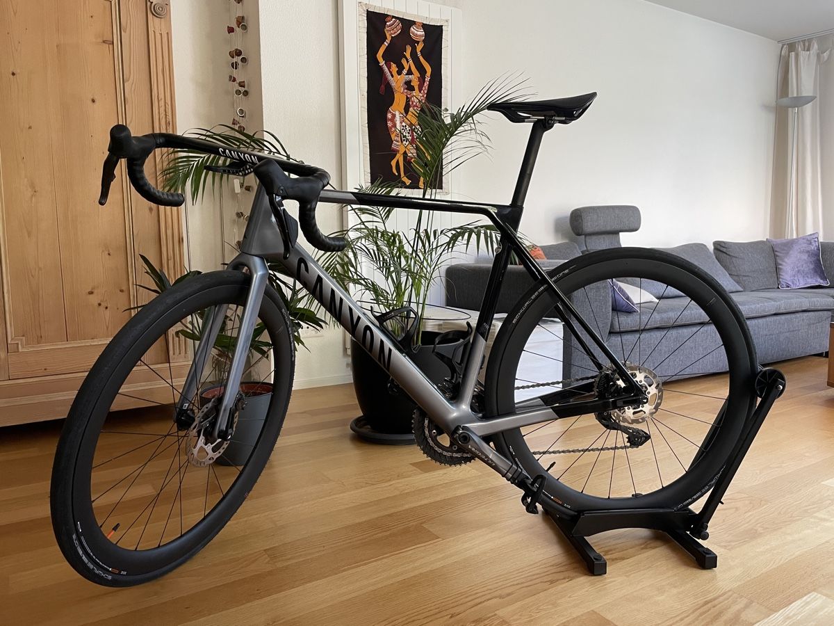 Canyon Biciclette: Canyon Ultimate Cf sl7 di2 2025 – Usato da Andelfingen venduto da Chiquilla0 1