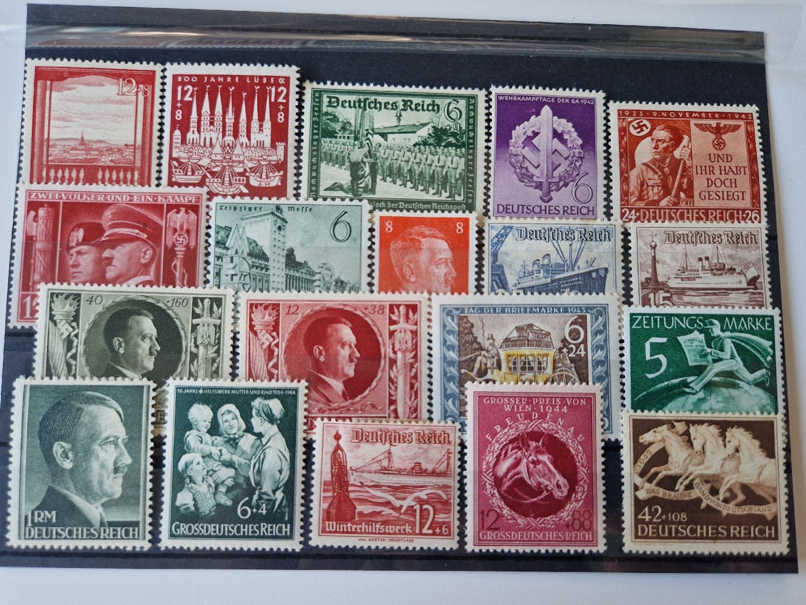 Tutti i francobolli: Deutsches Reich Briefmarken  – Nuovo (secondo la descrizione) da St. Gallen venduto da Enrico_SG