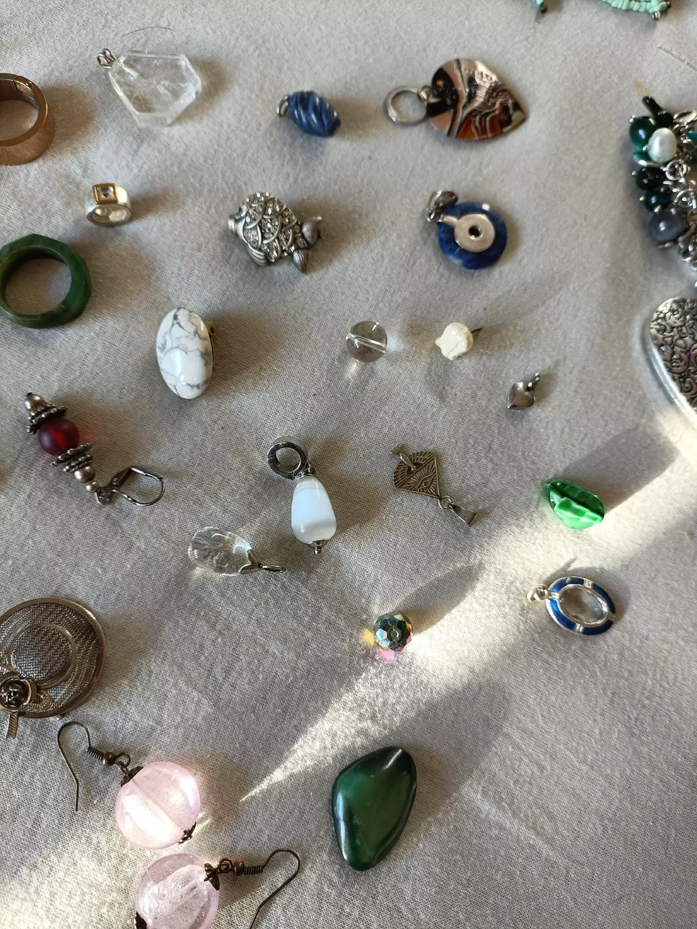 Altri gioielli: Diverse schmuck  – Usato da Uster venduto da gen_2njk 3