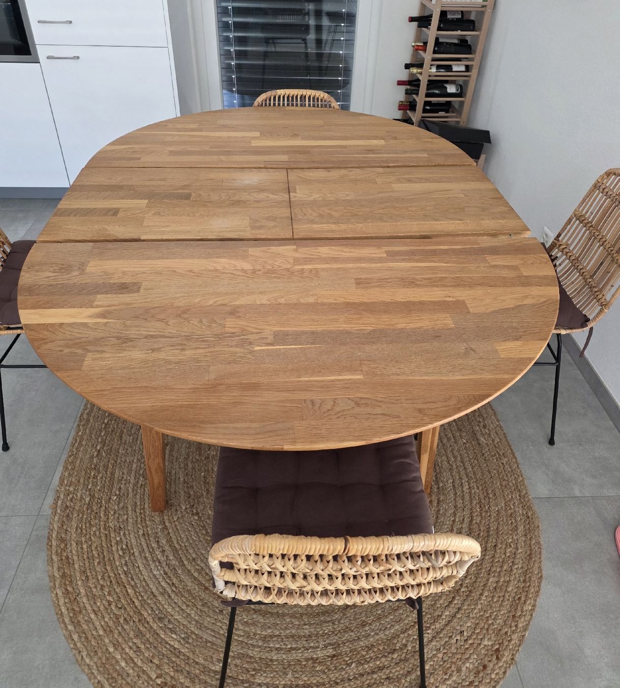 Set di tavolo e panche: Table et chaises – Usato da Vétroz venduto da tgu_2rjn 2