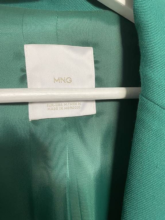 Mango Completi & Tailleur: Mango Blazer grün Gr. M - neuwertig – Nuovo (secondo la descrizione) da Meilen venduto da SabrinaK1992 4
