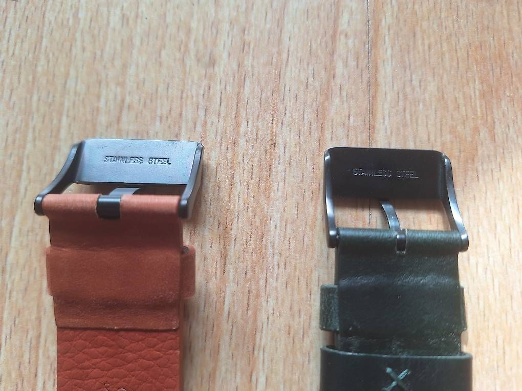 Uhren: 2 Bratleboro Yellowstone Leather watches  – Gebraucht aus Zug von bli_kz2v 1