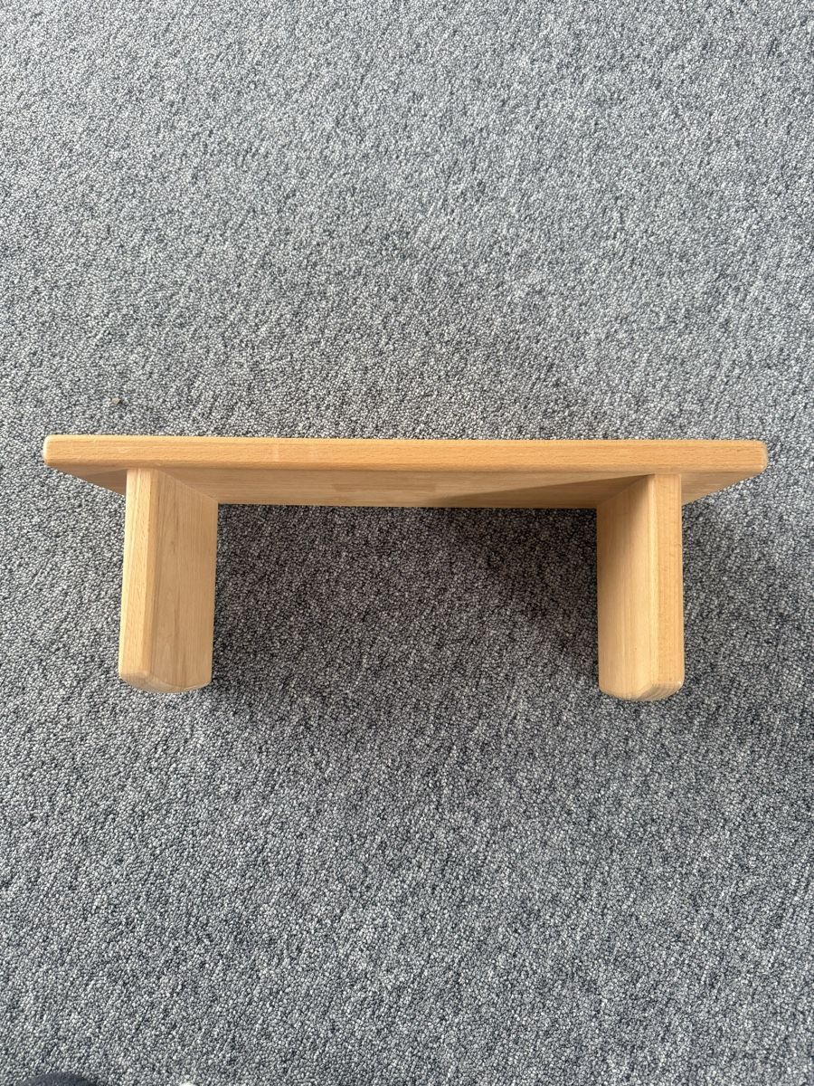 Sgabelli: Vollholz Meditations Bank/Hocker – Usato da Sirnach venduto da sirni