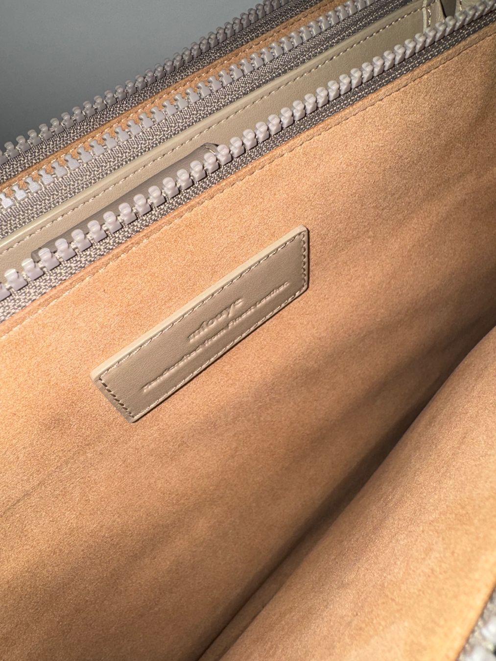 Borse da donna: mlouye Business Bag - Earth – Usato da Nyon venduto da abe_fn6h 5