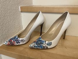 Pumps weiss Blumenmuster Grösse 41 gebraucht 