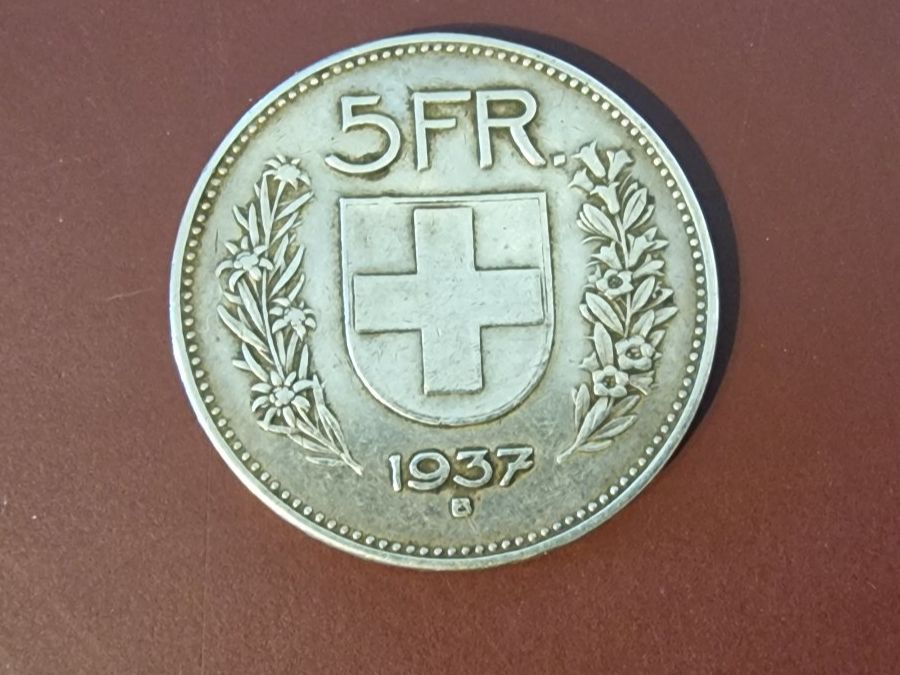 Tutti le monete: Pièce 5.- Argent 1937 B – Usato da Vevey venduto da luc9