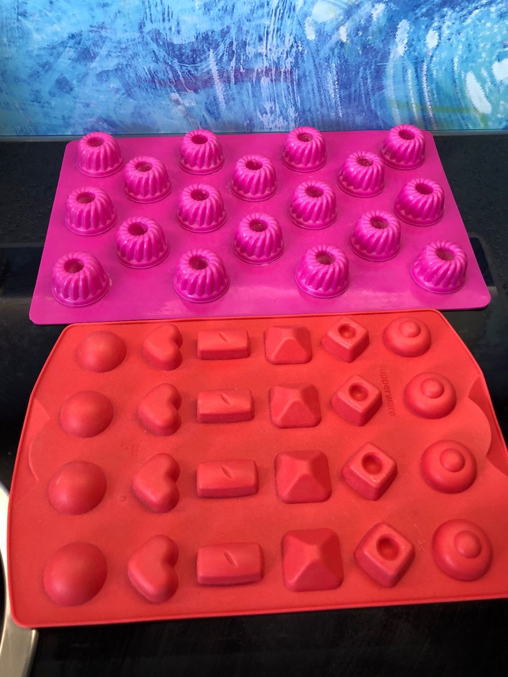 Tupperware Moules à gâteaux: Pralinenform Kuchenform Muffins Silikonformen Tupperware – D'occasion à Frauenfeld par Babytimmy