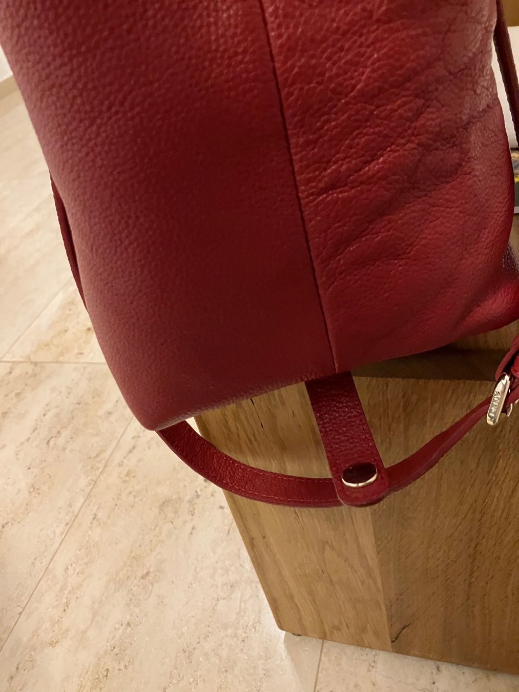 DKNY Borse da donna: DKNY Ledertasche – Usato da Walchwil venduto da Maxana 4