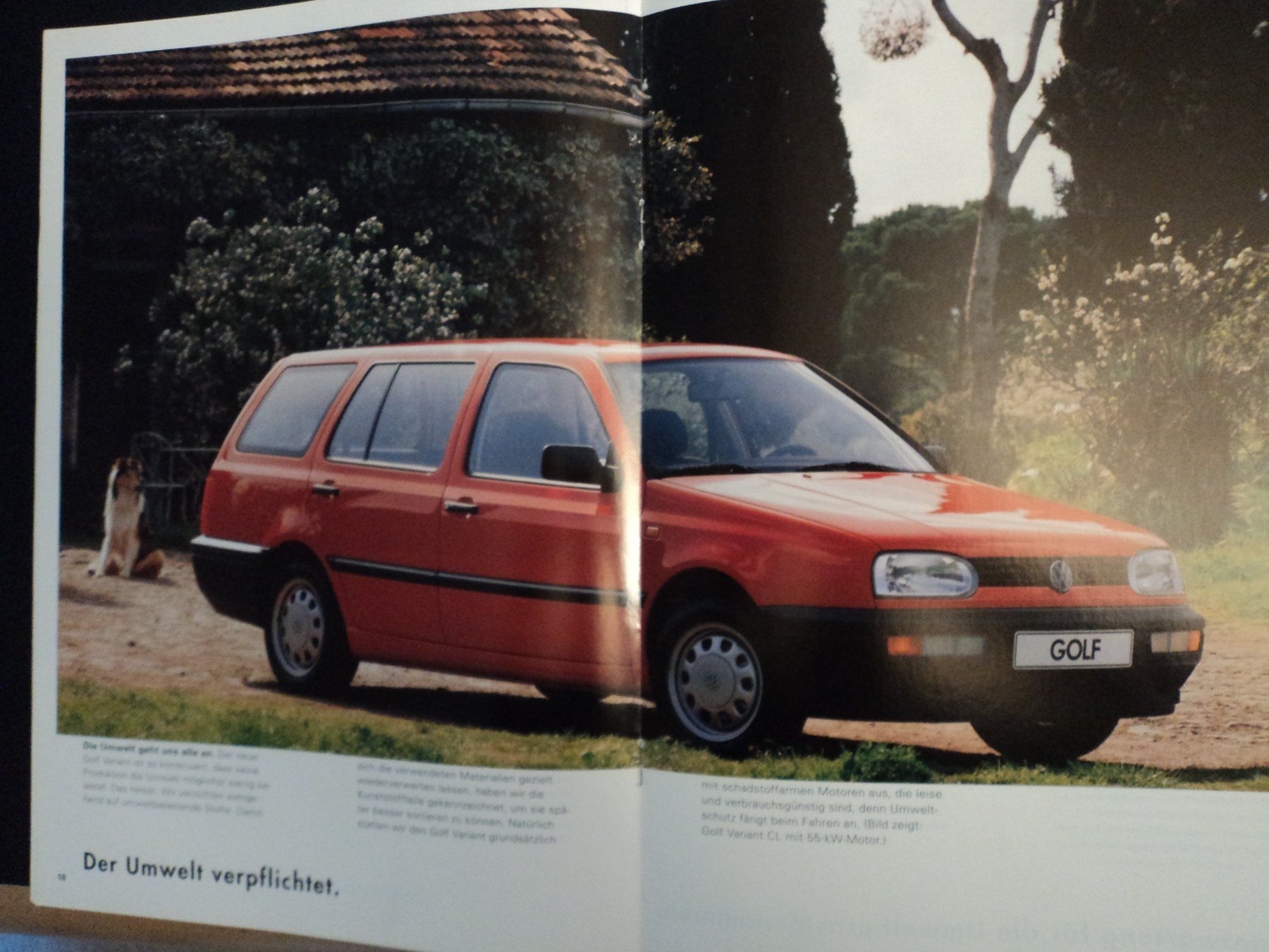 VW Documenti: Prospekt VW Volkswagen Golf Variant 1993 – Usato da Schwarzenburg venduto da modelCARama