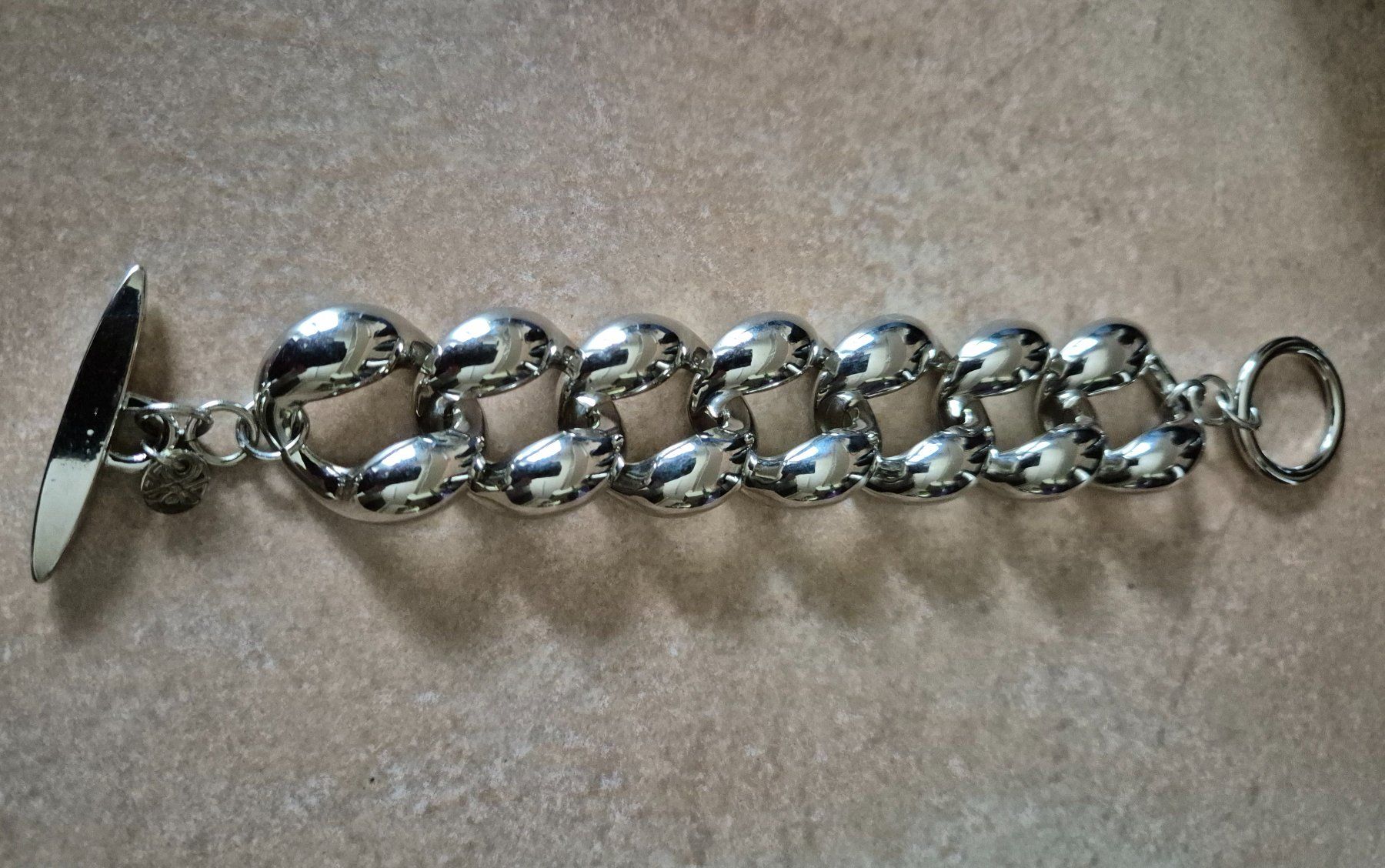 Bracciali & Braccialetti: Bracelet acier chromé – Nuovo e nell'imballaggio originale da Neuchâtel venduto da simbajoyce123