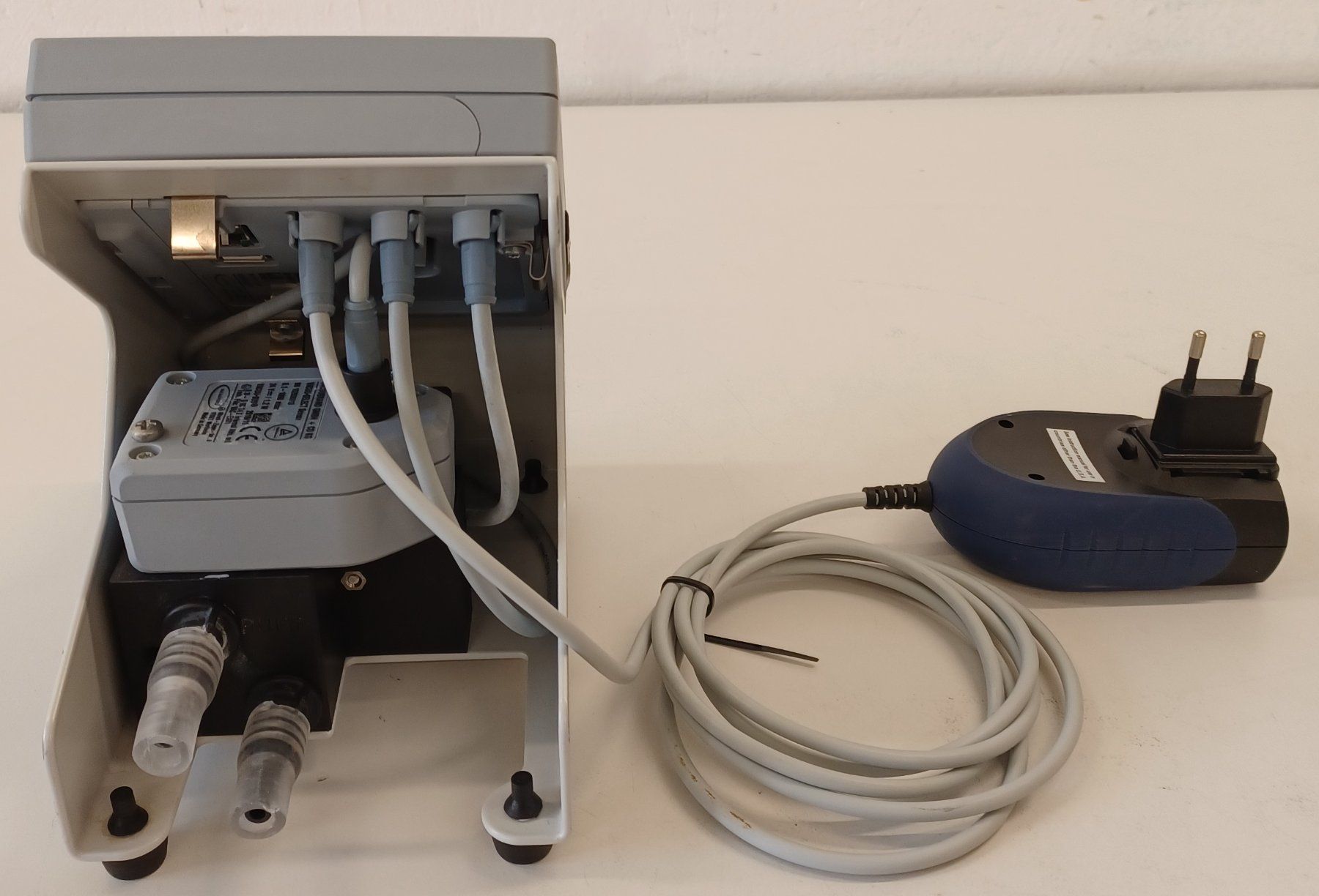 Accessori da laboratorio: Vacuubrand Vacuu-Select Vacuum controller – Usato da Niederdorf venduto da LeptonAG_Labor 3