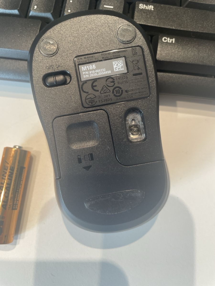 Logitech Claviers: Logitech Keyboard & Mouse – Neuf (Voir description) à Zürich par ricflix 2
