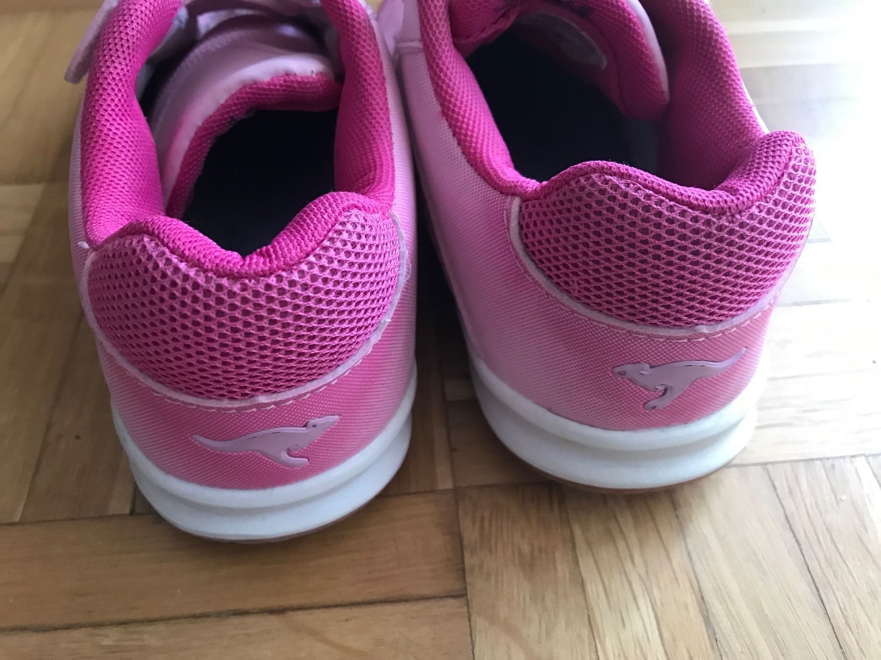 Scarpe per ragazze: Turnschuhe von KangaRoos Grösse 31 rosa – Usato da Emmenbrücke venduto da Hathor123 4