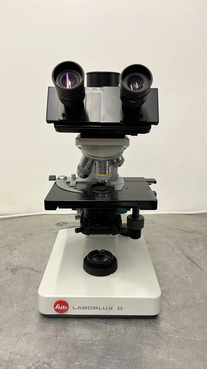 Leitz Microscopi: Leitz Wetzlar Mikroskop Laborlux D – Usato da Spreitenbach venduto da bra_rh7n