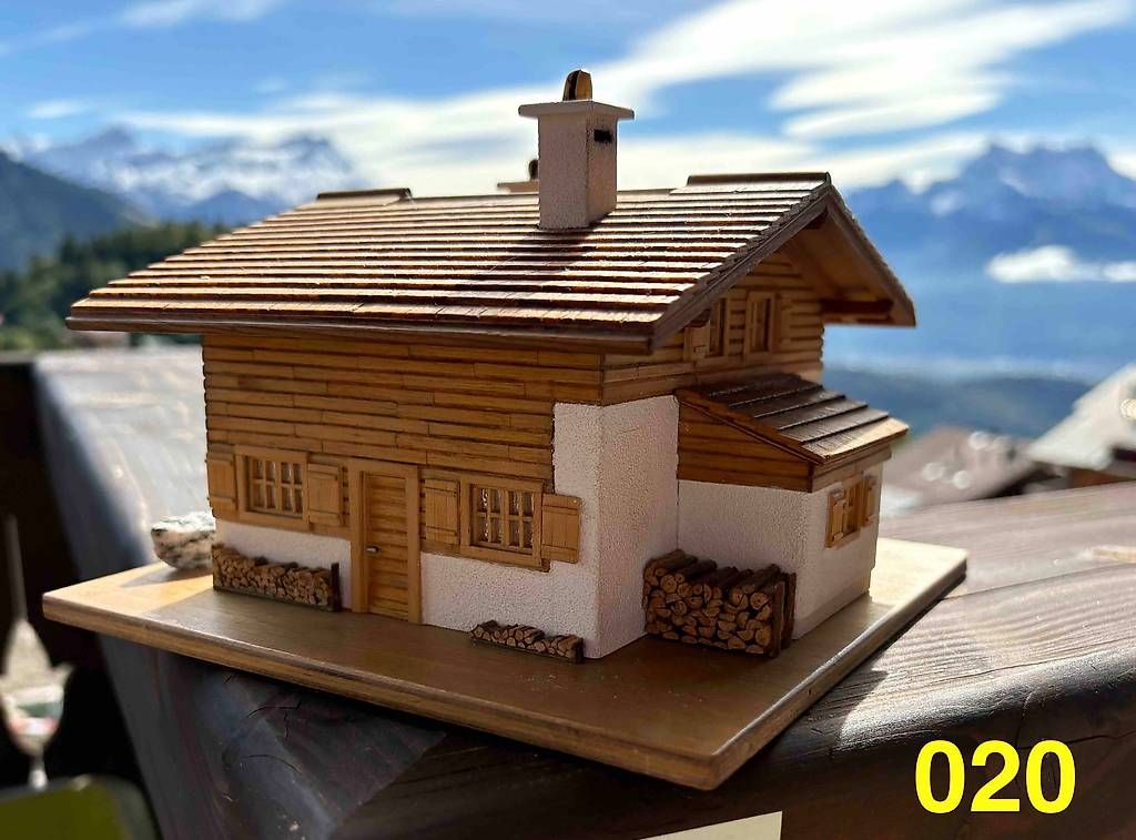 Modellbausätze & Standmodelle: Maison et Chalet Suisse miniature – Gebraucht aus Leysin von StephaneBosch 3