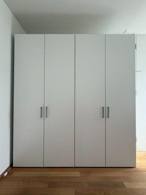 Interio Schränke: Kleiderschrank – Gebraucht aus Zürich von KatZH