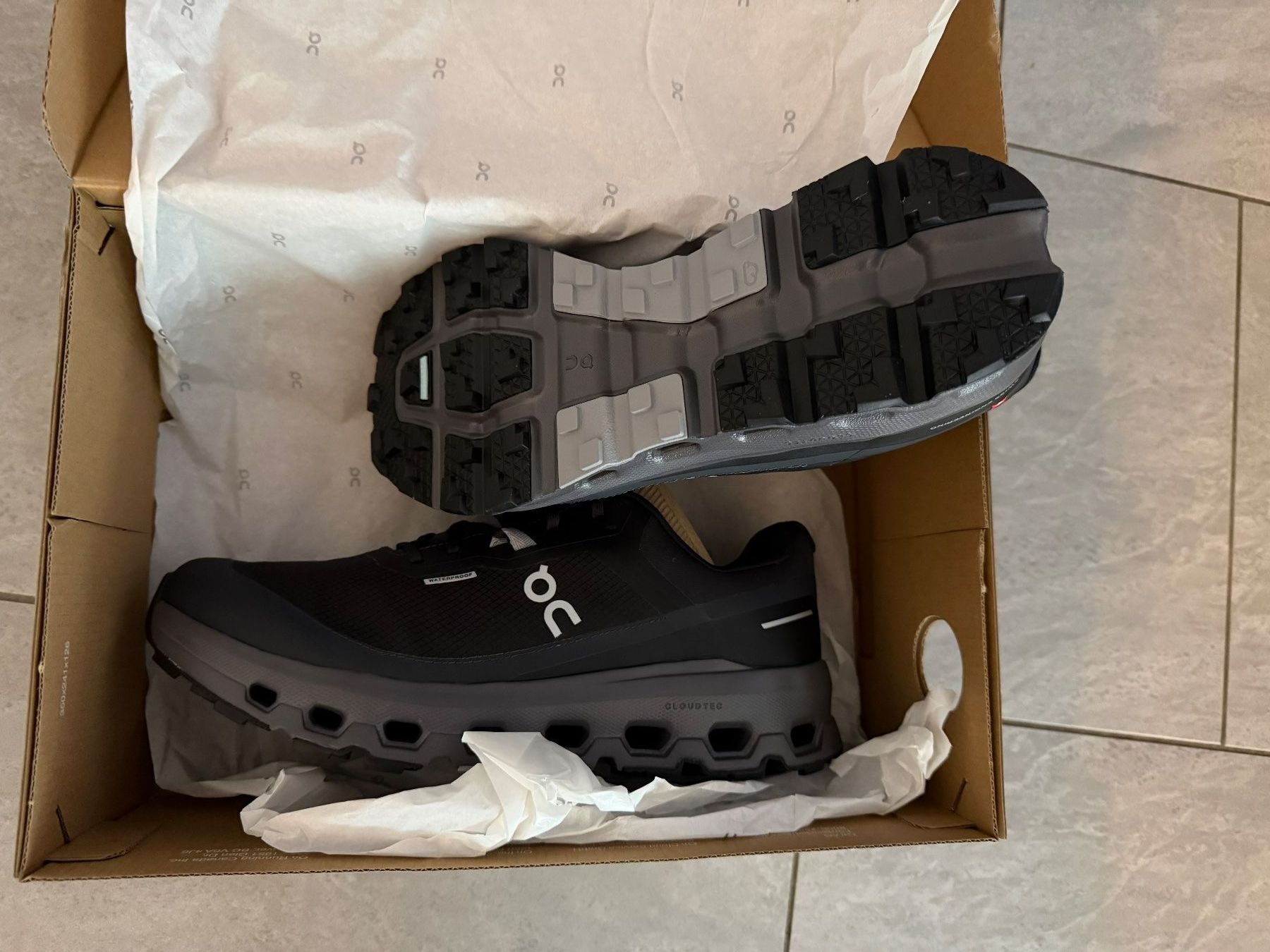 On Scarpe da uomo: On Running M Cloudvista 2 Waterproof - Grösse 43 – Nuovo e nell'imballaggio originale da Bülach venduto da Loredana13 1