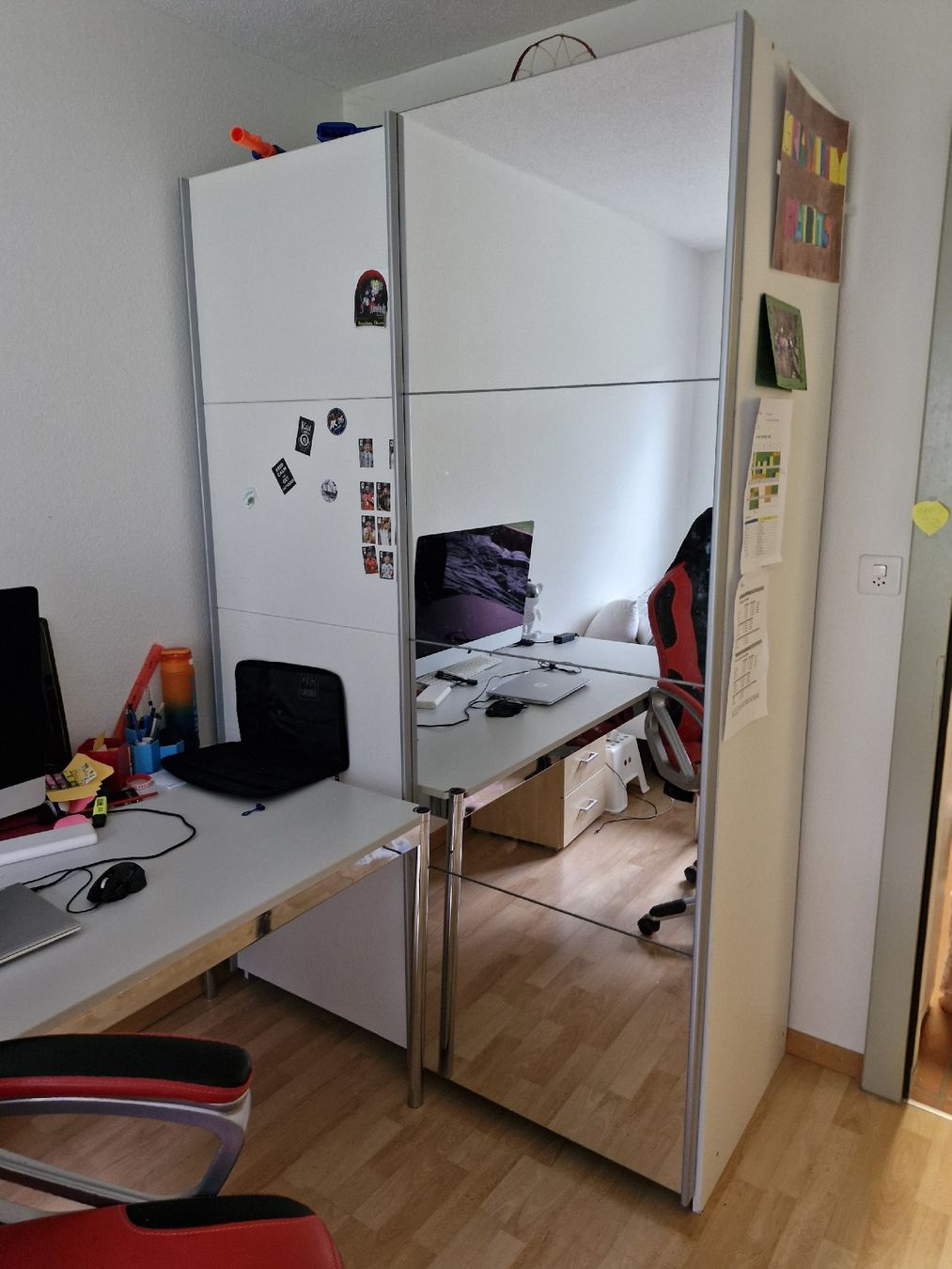 Guardaroba: kleiderschrank – Usato da Schänis venduto da Casinolover