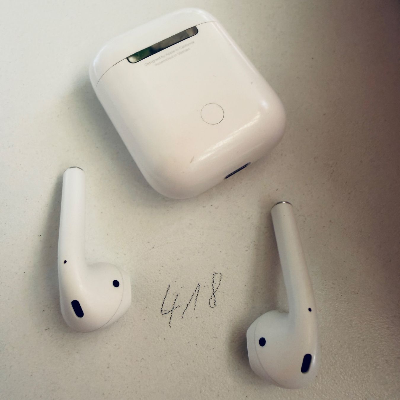 Apple Casques audio: Original Apple AirPods 2 Gen. Wireless Kopfhörer & Case – D'occasion à Basel par MY.AIRPODS.SHOP 6