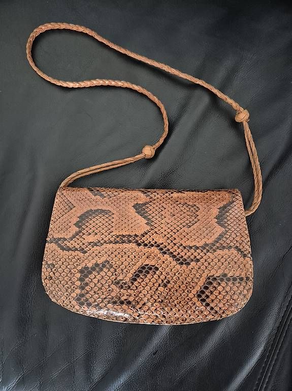 Sacs femmes: Schlangenleder Tasche echt Boaleder – D'occasion à Buchrain par chrigebrunner