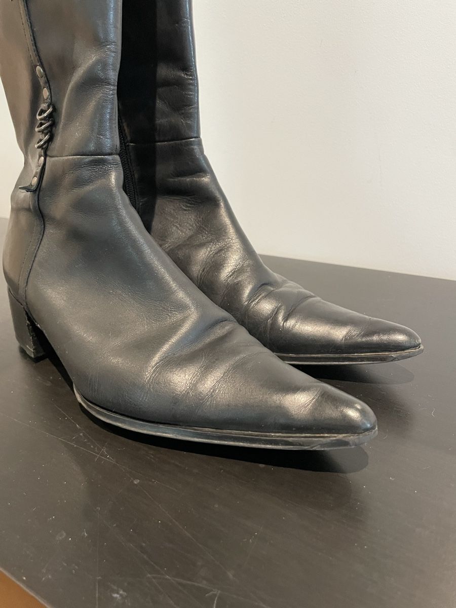 Damenschuhe: Spitzige Stiefel – Gebraucht aus Zofingen von silbosja 2