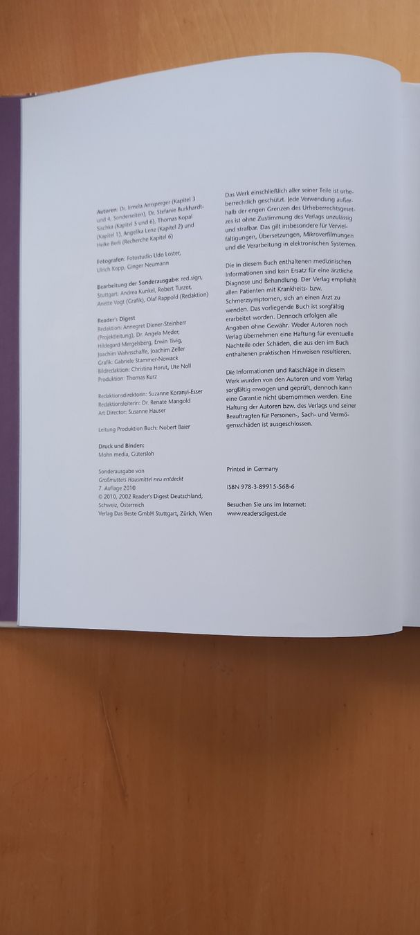 Libri: Kochbuch "Aus guter alter Zeit" - Rezepte von Grossmutter! – Usato da Oberwil-Lieli venduto da Deding 1