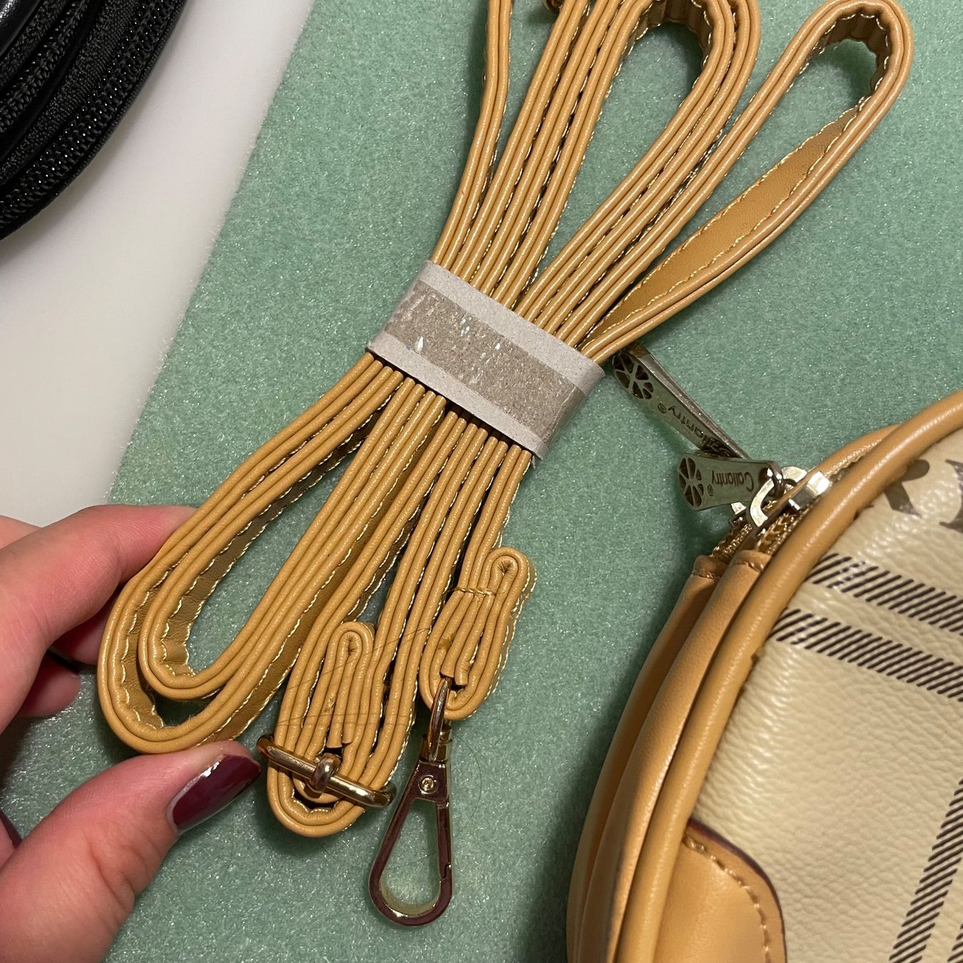 Taschen für Damen: Necessaire, Kosmetik Tasche mit 2 Fächer – Gebraucht aus Bellach von Lapislazuli_blues 2