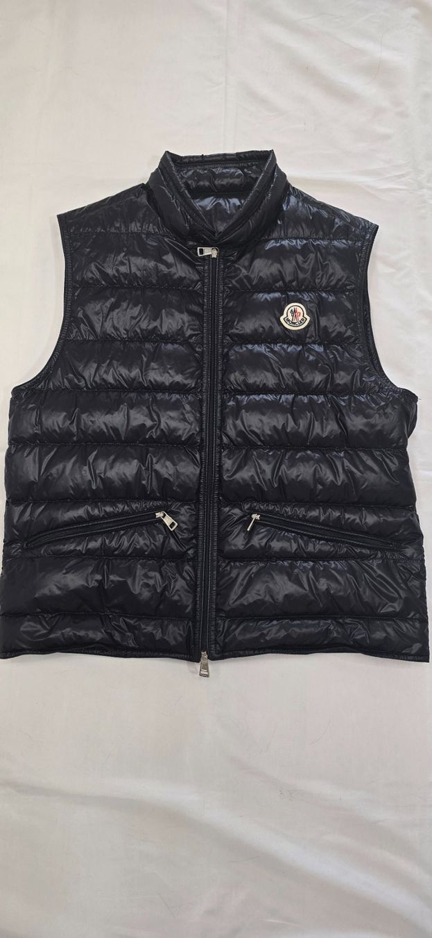 Moncler Gilet & Giacche: Moncler Gilet Gui Original – Usato da Löhningen venduto da Sandys-Store 1