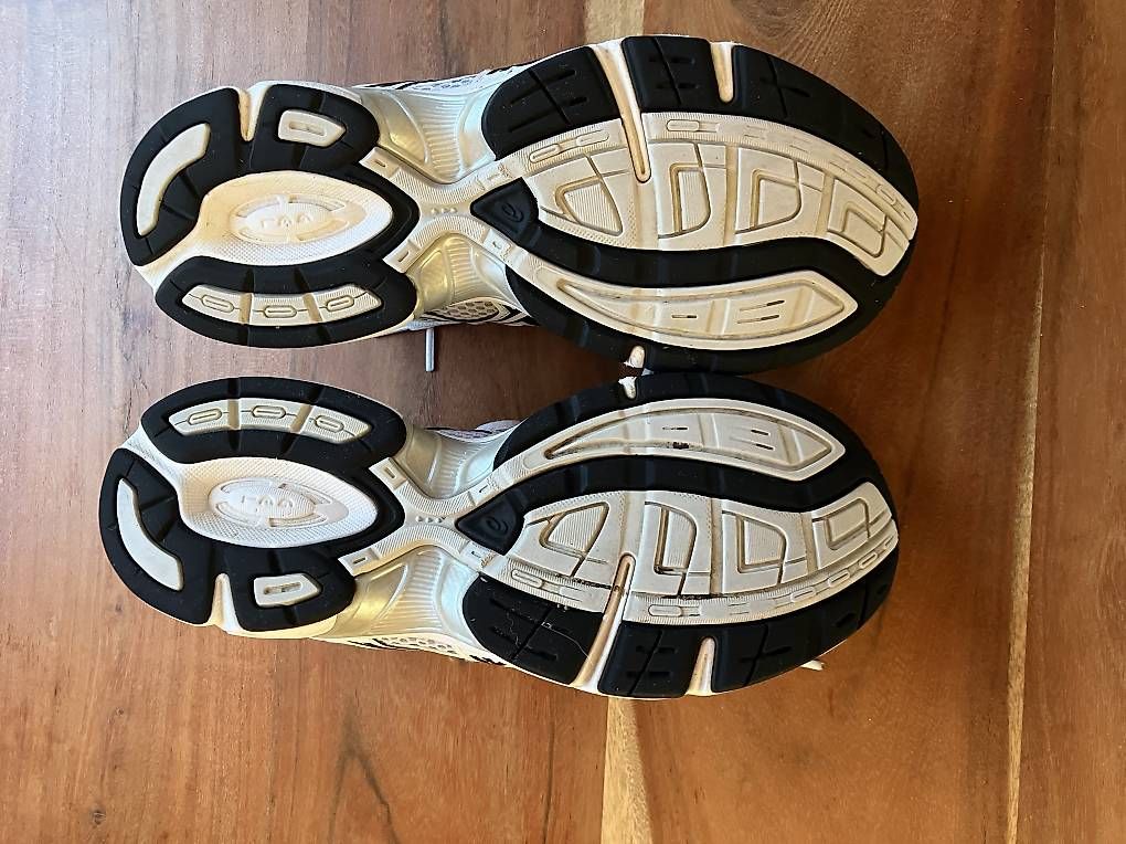 Asics Scarpe da uomo: Asics- GEL 1130 – Usato da Winterthur venduto da horvath09 2