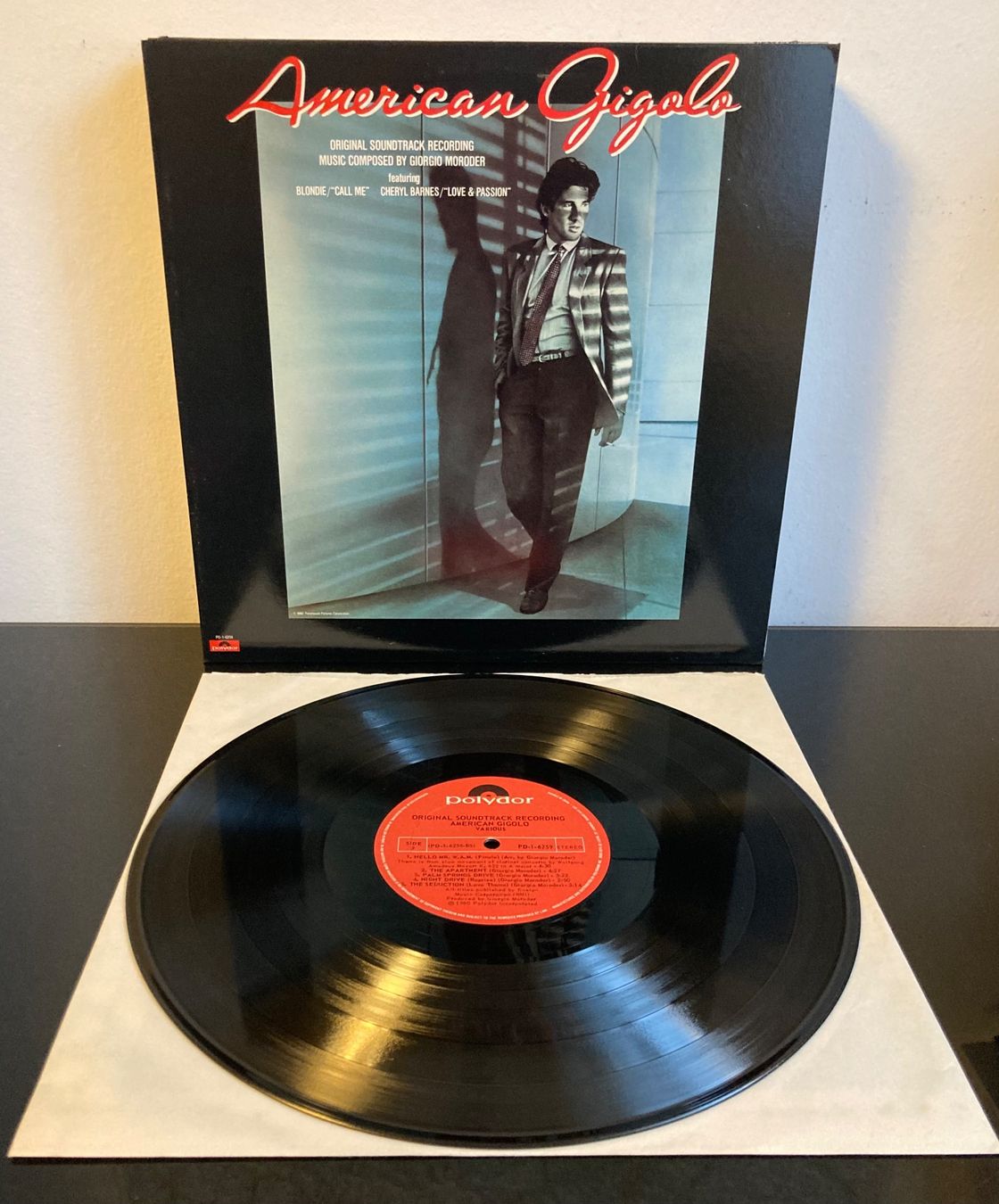 Dischi in vinile: Giorgio Moroder - American Gigolo - Original Soundtrack LP – Nuovo (secondo la descrizione) da Wettingen venduto da 12.Zoll.Vinyl 2
