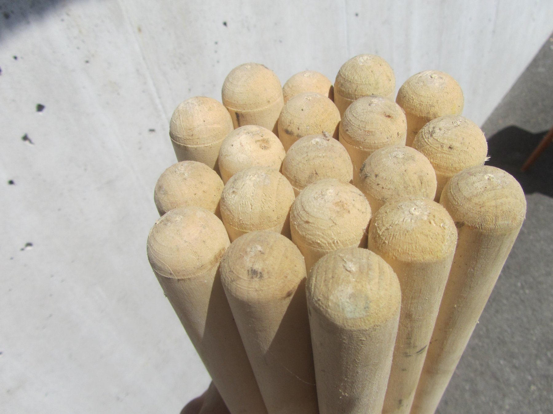 Altro in Apparecchi per la pulizia: Besenstiele – Nuovo (secondo la descrizione) da Seengen venduto da mikelele 2