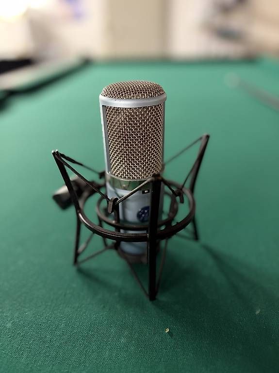Microphones: Mic AKG Perception 420 – D'occasion à Bätterkinden par Lucasc 1