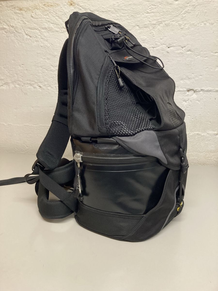 Lowepro Zaini: Lowe Pro Dry Zone Fotorucksack – Usato da Zug venduto da Detom88 2