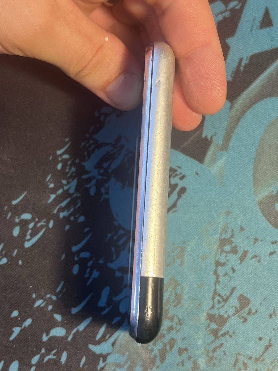 Apple Handys / Smartphones: Apple iPhone (1. Generation / 2G) A1203 – Defekt aus Wädenswil von dai_2bcv 5
