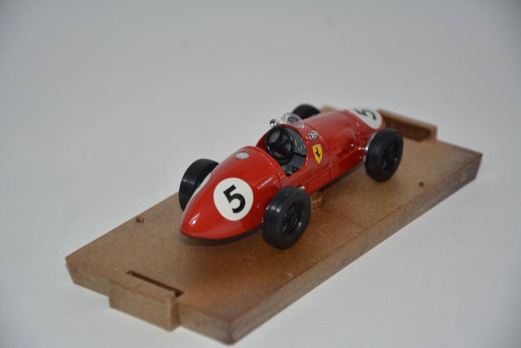 Ferrari Modellini d'auto: Ferrari 500 F2 1952 , Brumm , 1:43 – Nuovo e nell'imballaggio originale da Goldach venduto da Feivel9 6