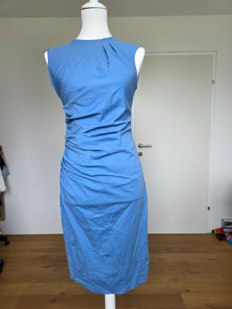 Kleid L