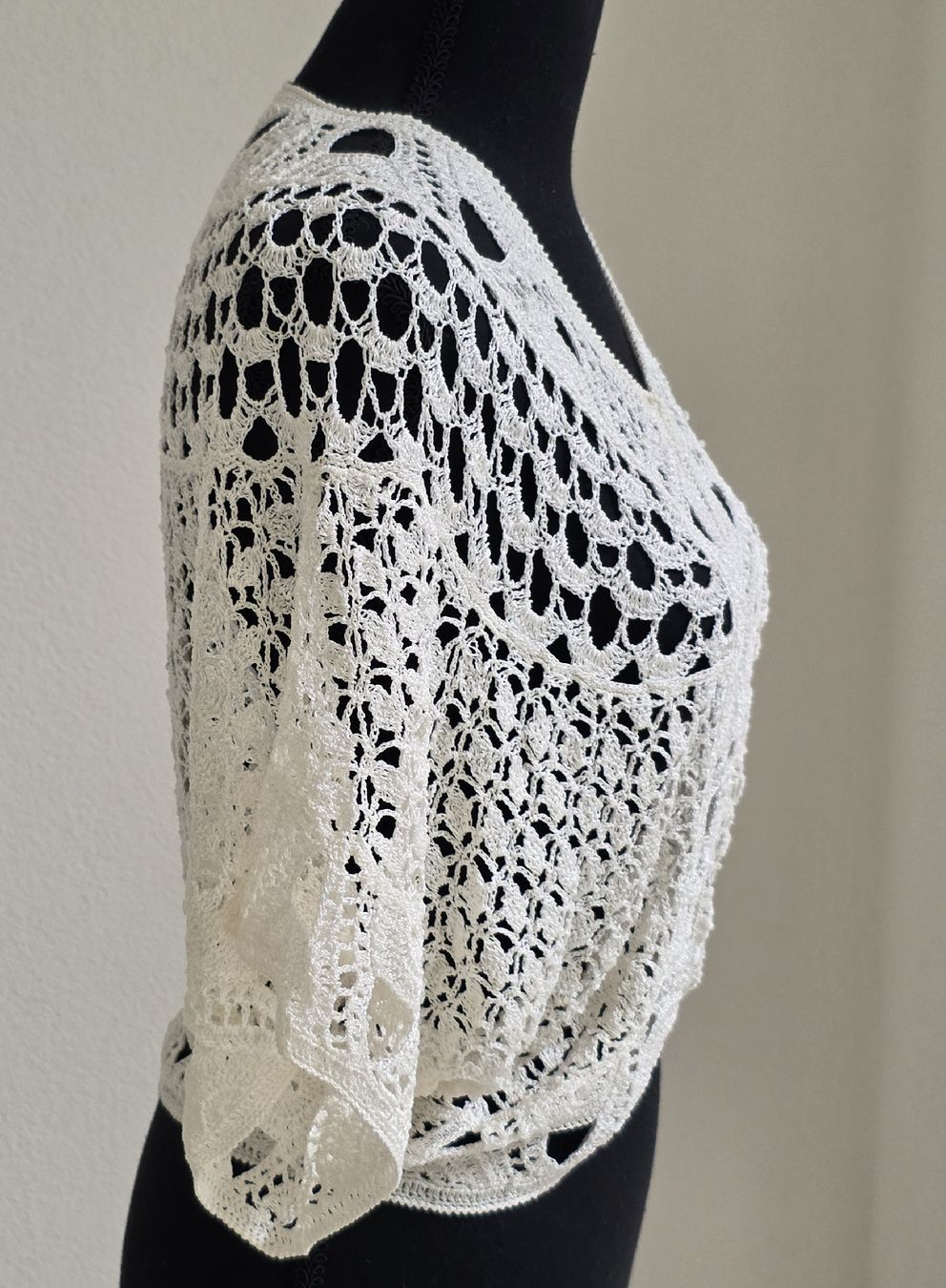 Bolero: Gehäkelte Bolero-Jacke Weiss Gr.M – Usato da Rheinsulz venduto da Gilea 2
