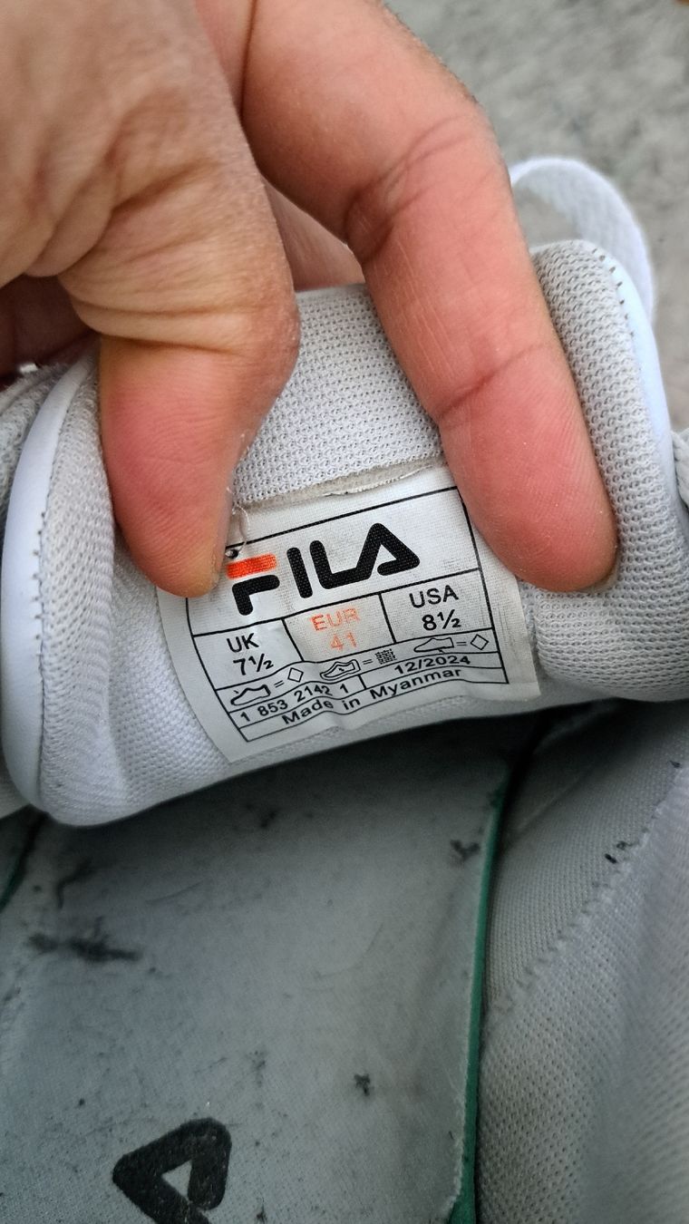 Puma Herrenschuhe: Baskets puma taille 41, utilisé, chaussures  – Gebraucht aus Meyrin von Zahra011 5
