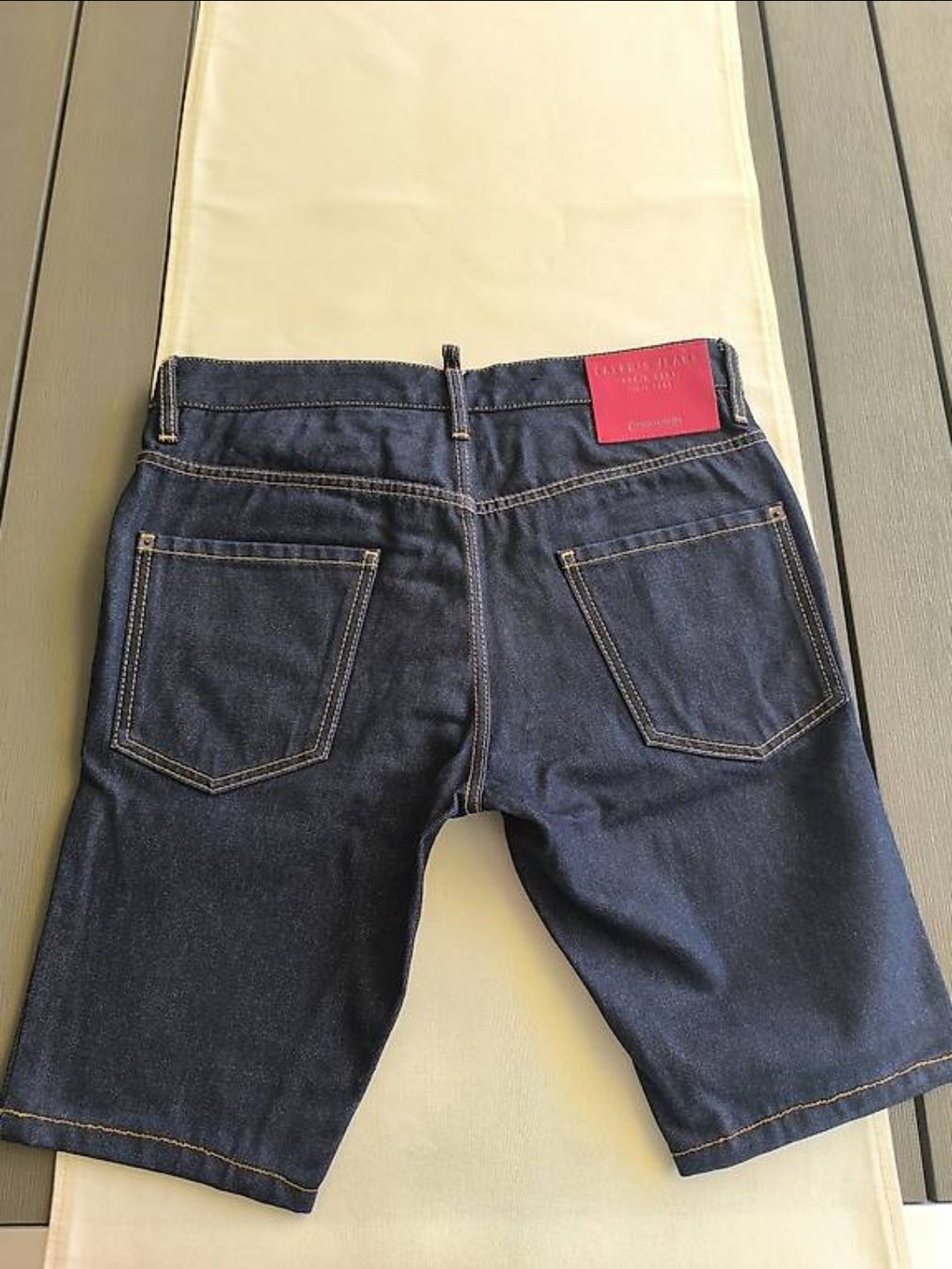 Dsquared2 Jeans: 100% Original dsquared2 ?Shorts  Jeans TG 48 – Nuovo e nell'imballaggio originale da Oensingen venduto da Outlet_Super_Sale 1