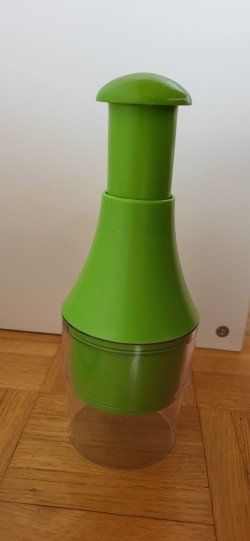Elettrodomestici da cucina: Zwiebelschneider – Usato da Duggingen venduto da lot-of-fun
