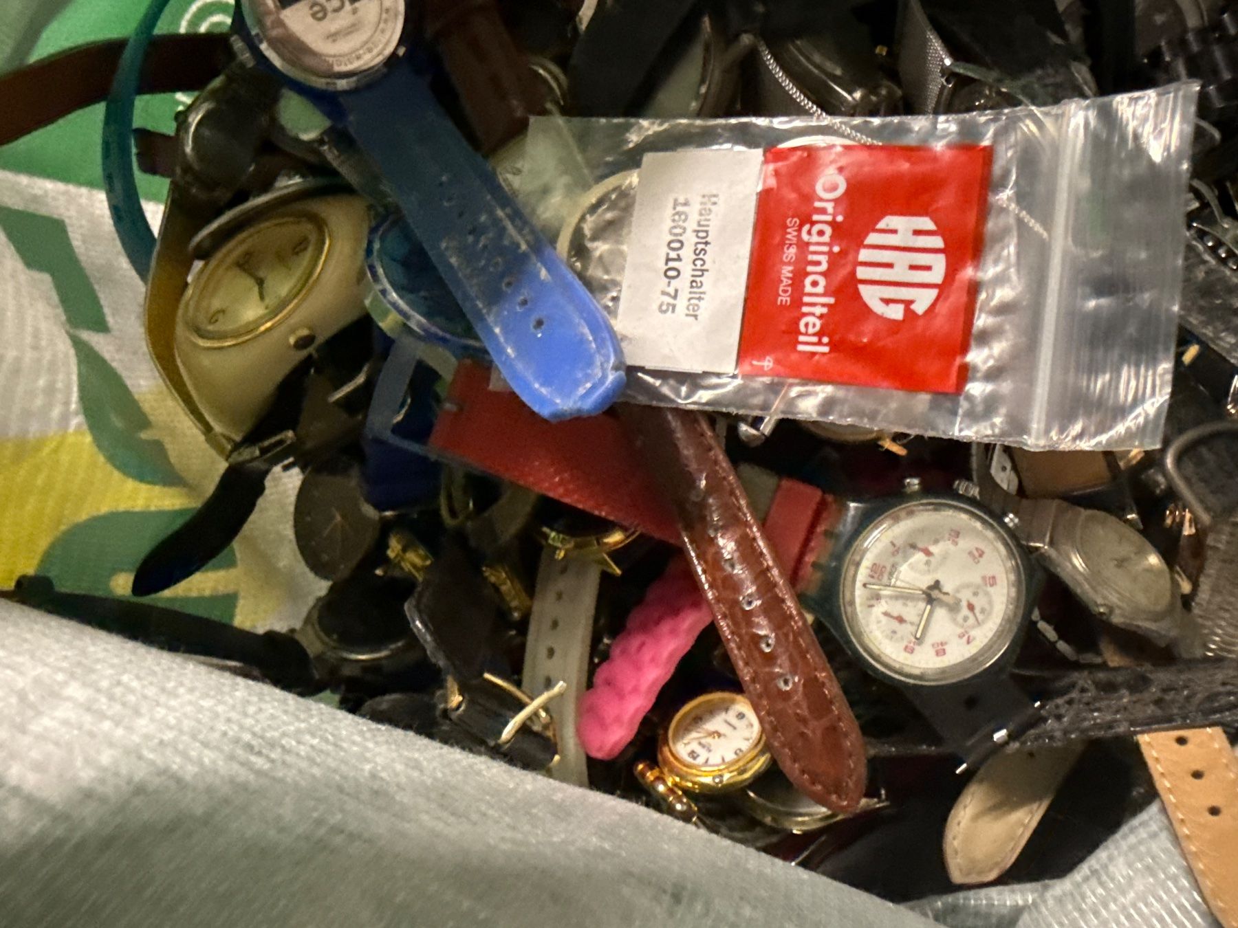 Uhren: Sackvoll Uhren unkontrolliert – Defekt aus Pfeffingen von Allhandelklgwatches 2