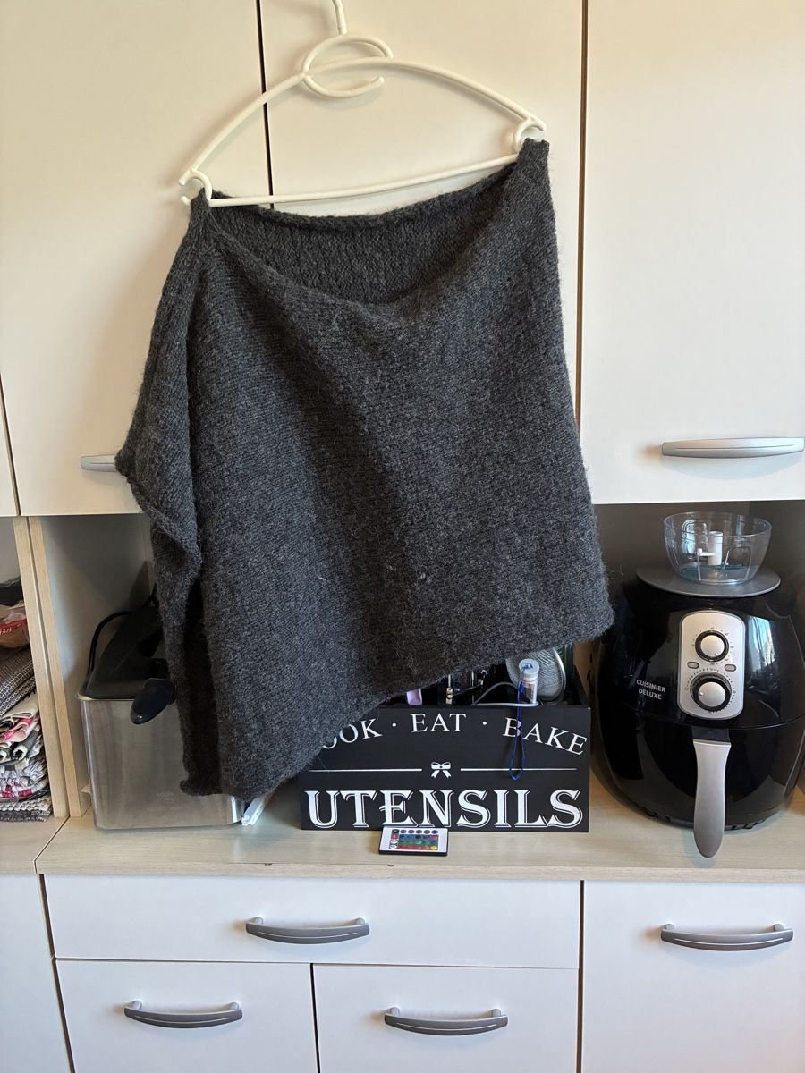 Altro in Moda donna: Poncho – Usato da Ostermundigen venduto da Didi-Mader