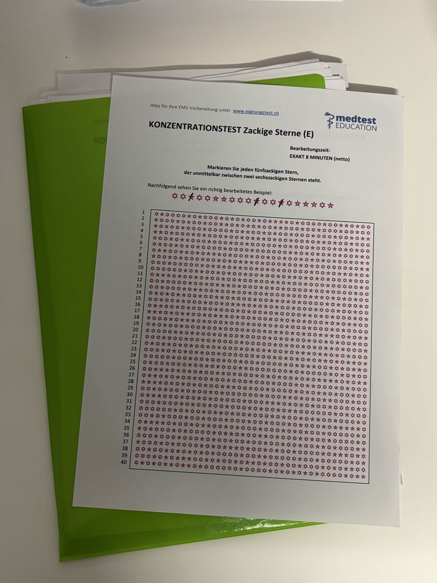 Libri: EMS Coaches Set 2025 + Medguru Set 2024 – Nuovo (secondo la descrizione) da Würenlingen venduto da iribi.06 1