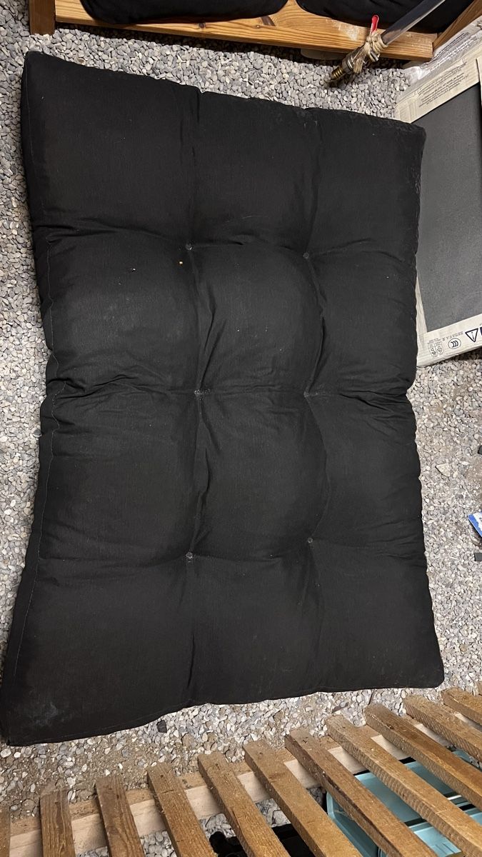 Cuscini: Paletten Sofa Kissen – Usato da Baden venduto da Fubi