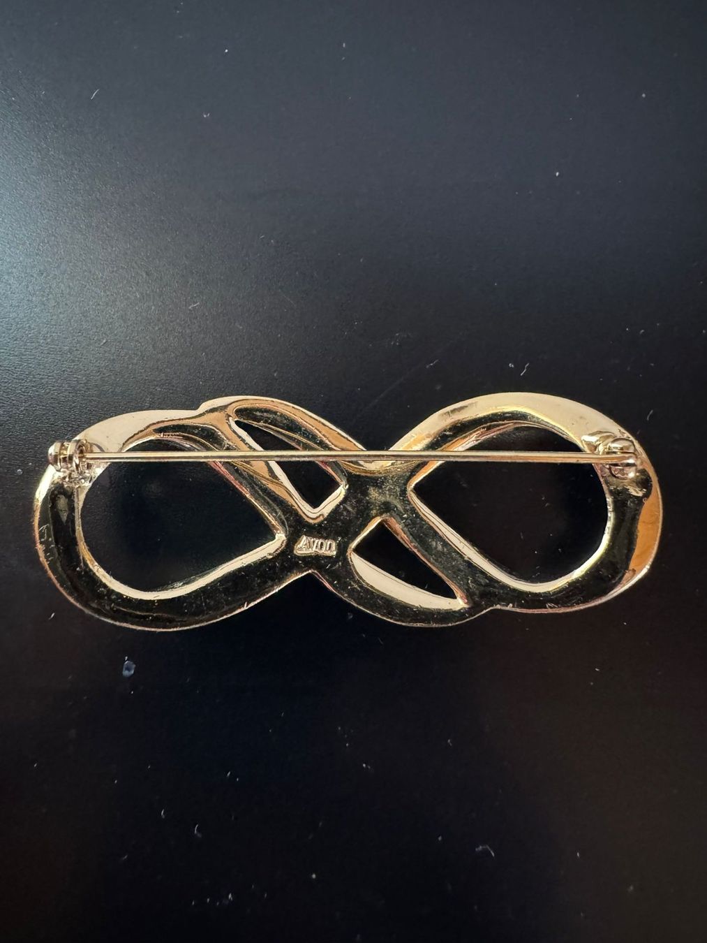 Spille & Fermagli: Avon Brosche Schleifenform goldfarben Vintage – Usato da Winterthur venduto da Dejv 4