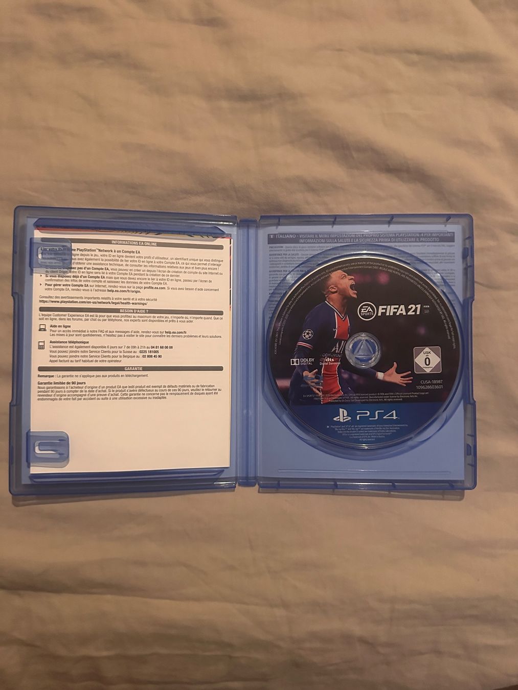 Giochi: FIFA 21 - PS4 Jeux – Usato da Vétroz venduto da Fabio-B 1