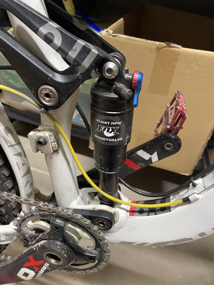 Giant Biciclette: Giant reign 2 - Mountainbike/Enduro – Usato da Männedorf venduto da bluebird35 6