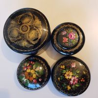 Dosen Set 4-teilig  handbemalt schwarz rot